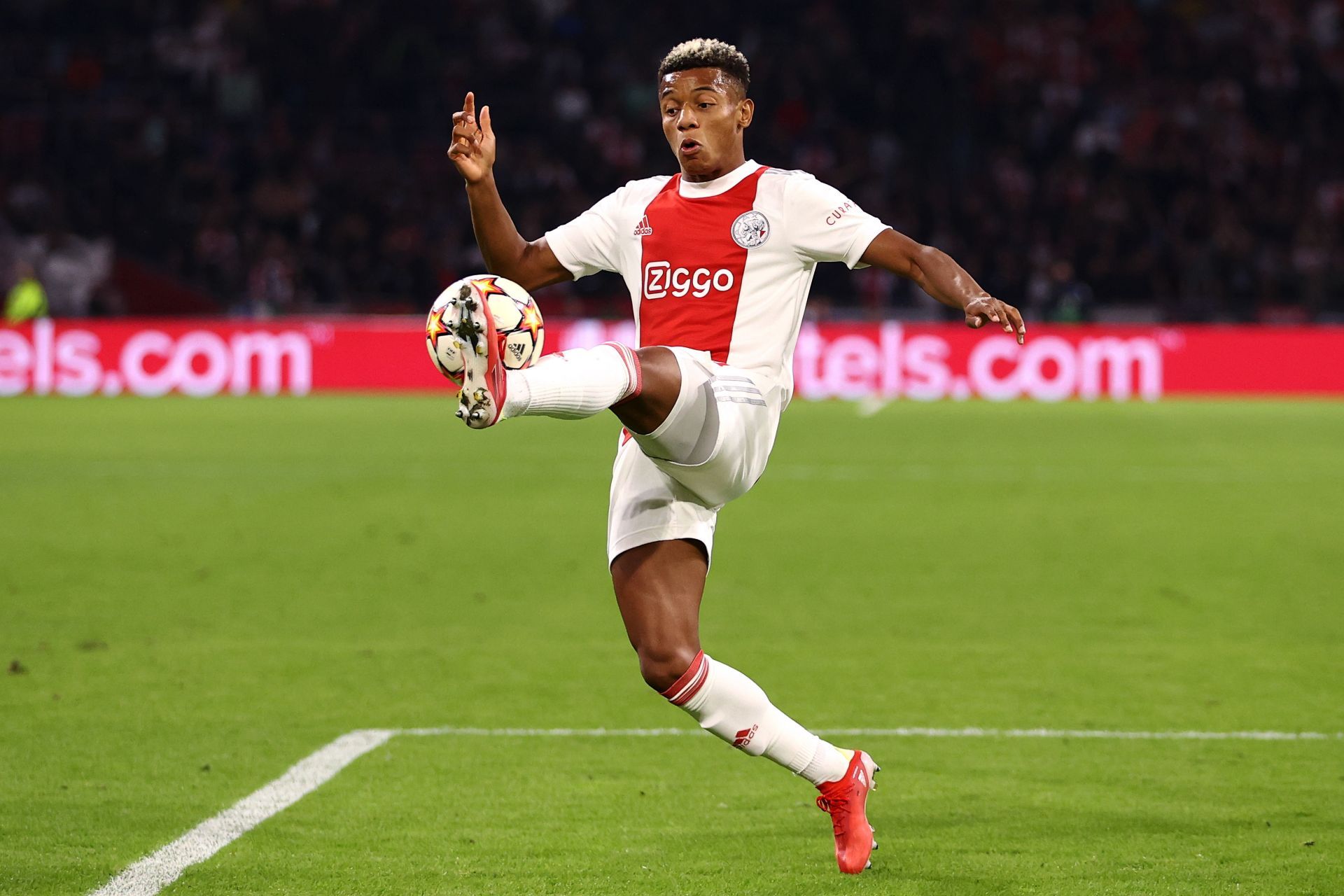 AFC Ajax v Besiktas: Group C - UEFA Champions League