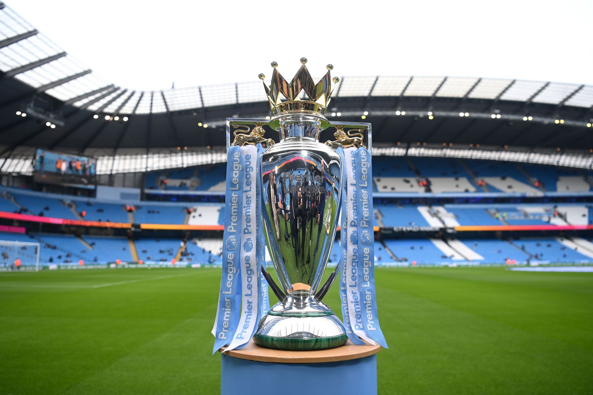 The Premier League trophy seems to be out of Chelsea&#039;s reach