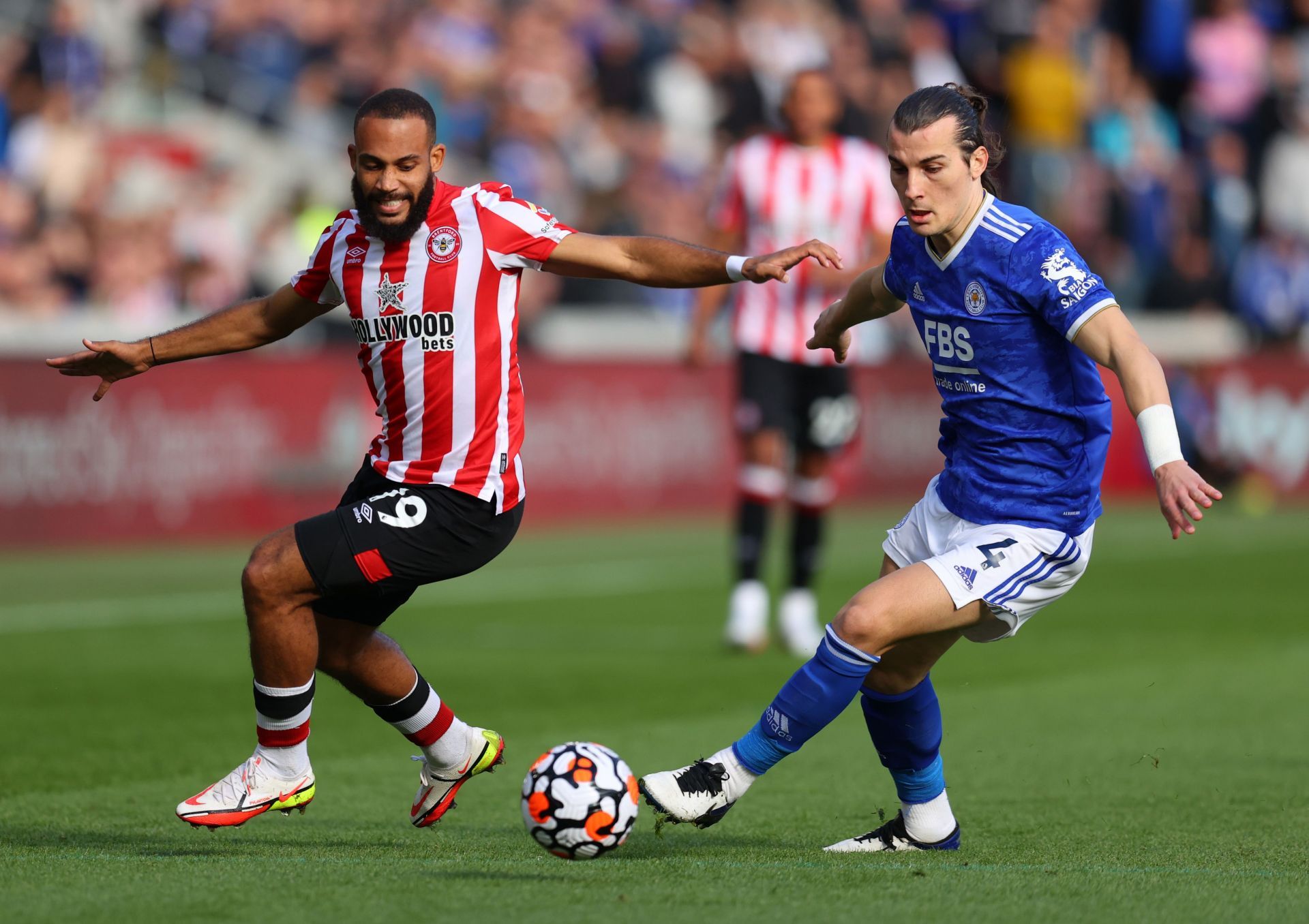 Brentford will take on Leicester City on Sunday.