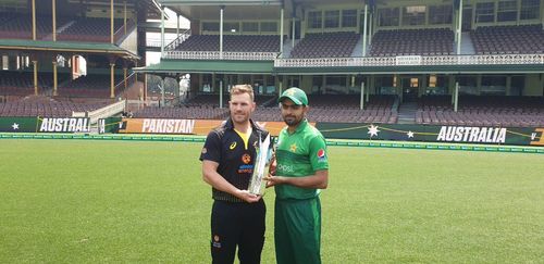 Aaron Finch (L) and Babar Azam. (Image Credits: Twitter)