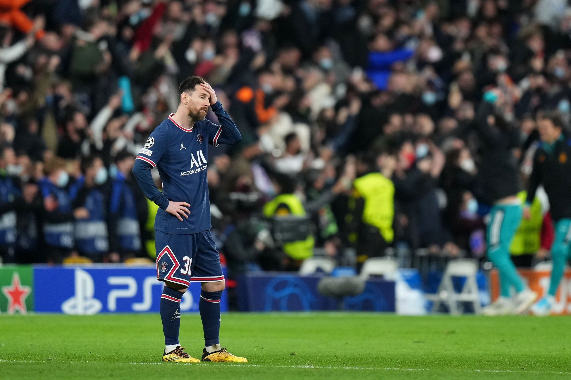 Real Madrid v Paris Saint-Germain: Round Of Sixteen Leg Two - UEFA Champions League