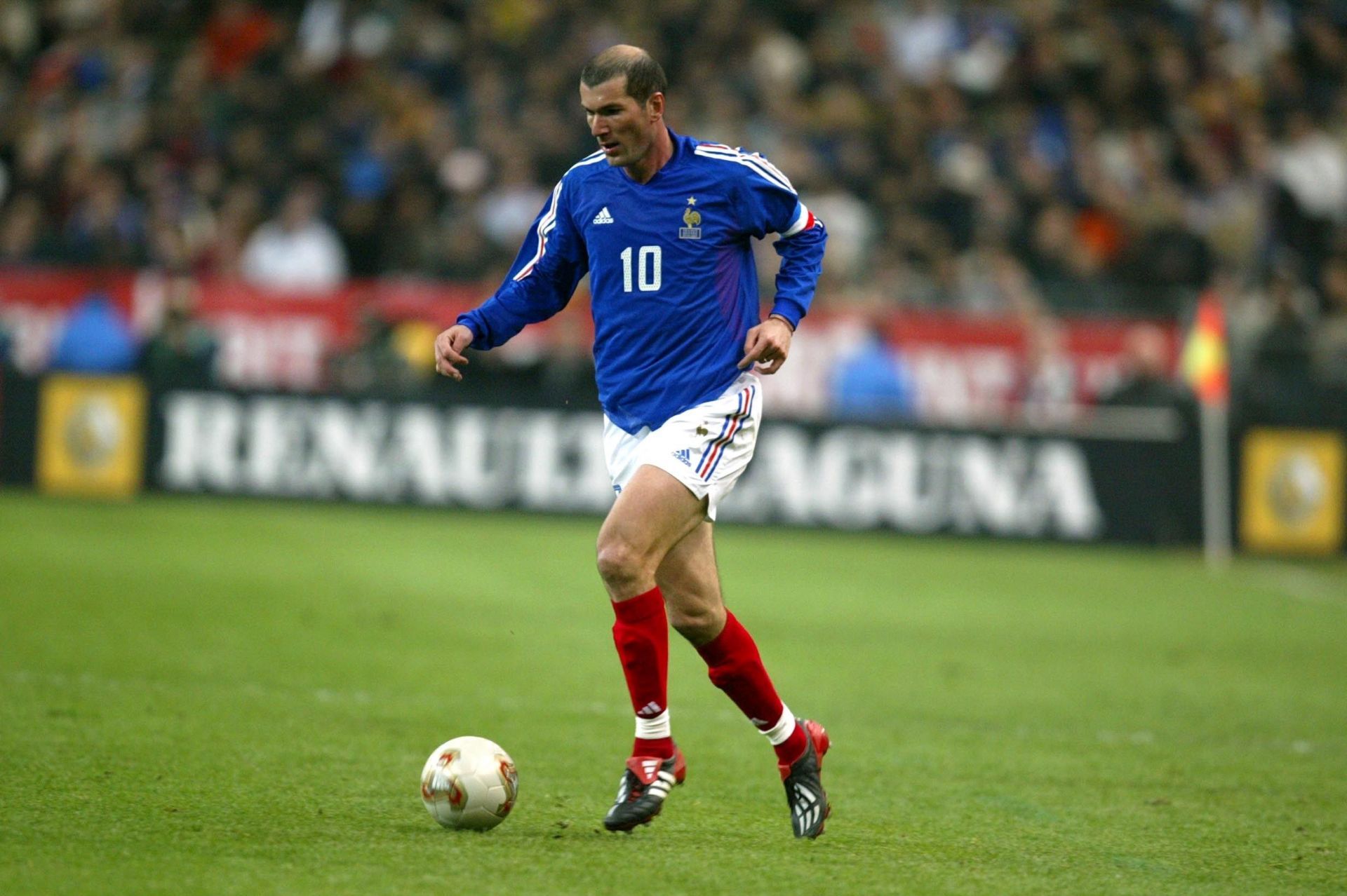 Foot : World Cup 2002 / Zinedine Zidane in action