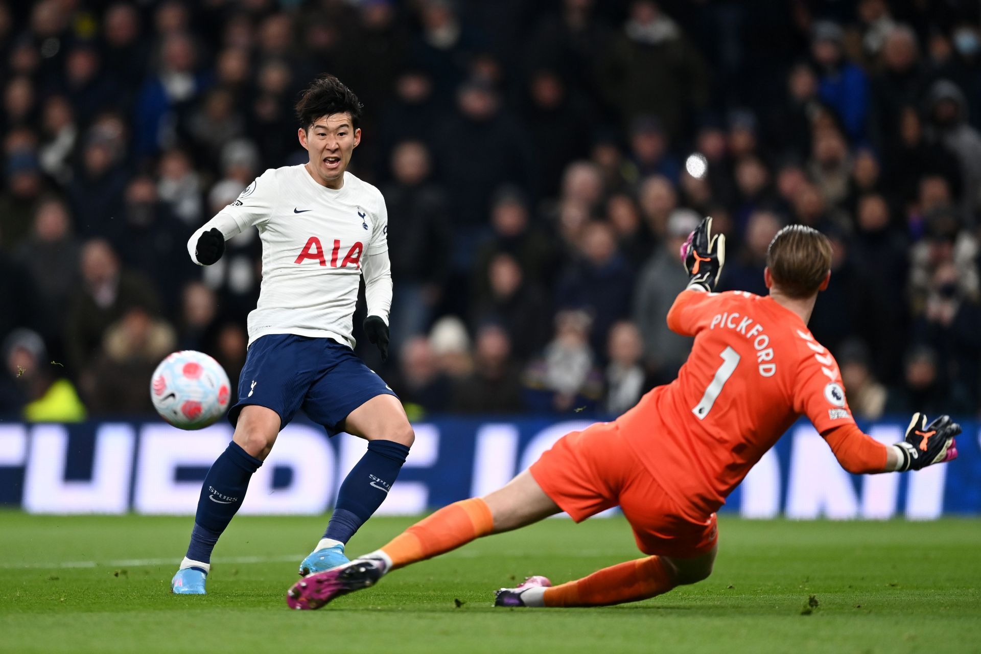 Tottenham Hotspur v Everton