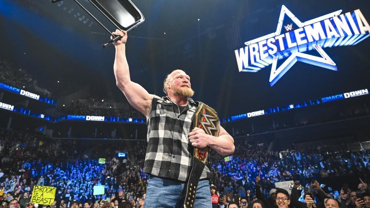 WWE SmackDown की व्यूअरशिप में आई गिरावट, दूसरे घंटे में हुआ नुकसान