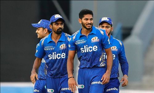 Basil Thampi claimed three wickets on his Mumbai Indians debut against the Delhi Capitals [Image- BCCI].