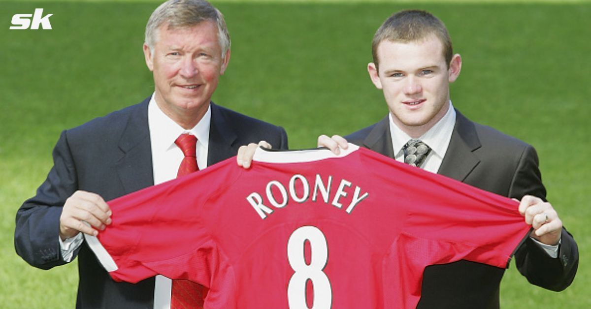 Rooney and Sir Alex Ferguson during the forward&#039;s unveiling in 2004.