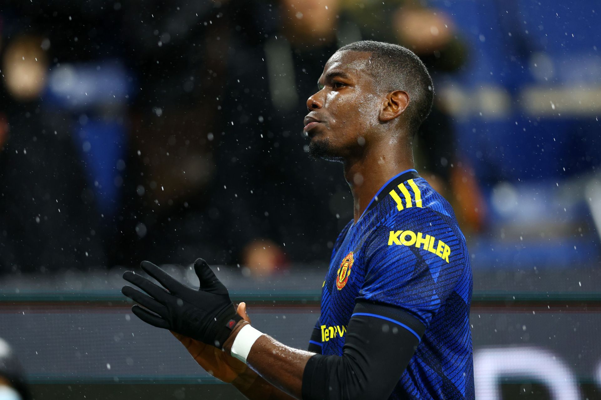 Paul Pogba debuted a new hairstyle against Tottenham