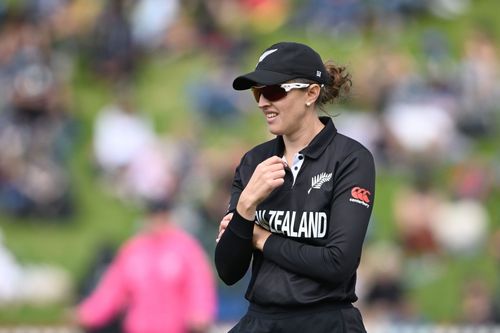 New Zealand v Australia - 2022 ICC Women's Cricket World Cup