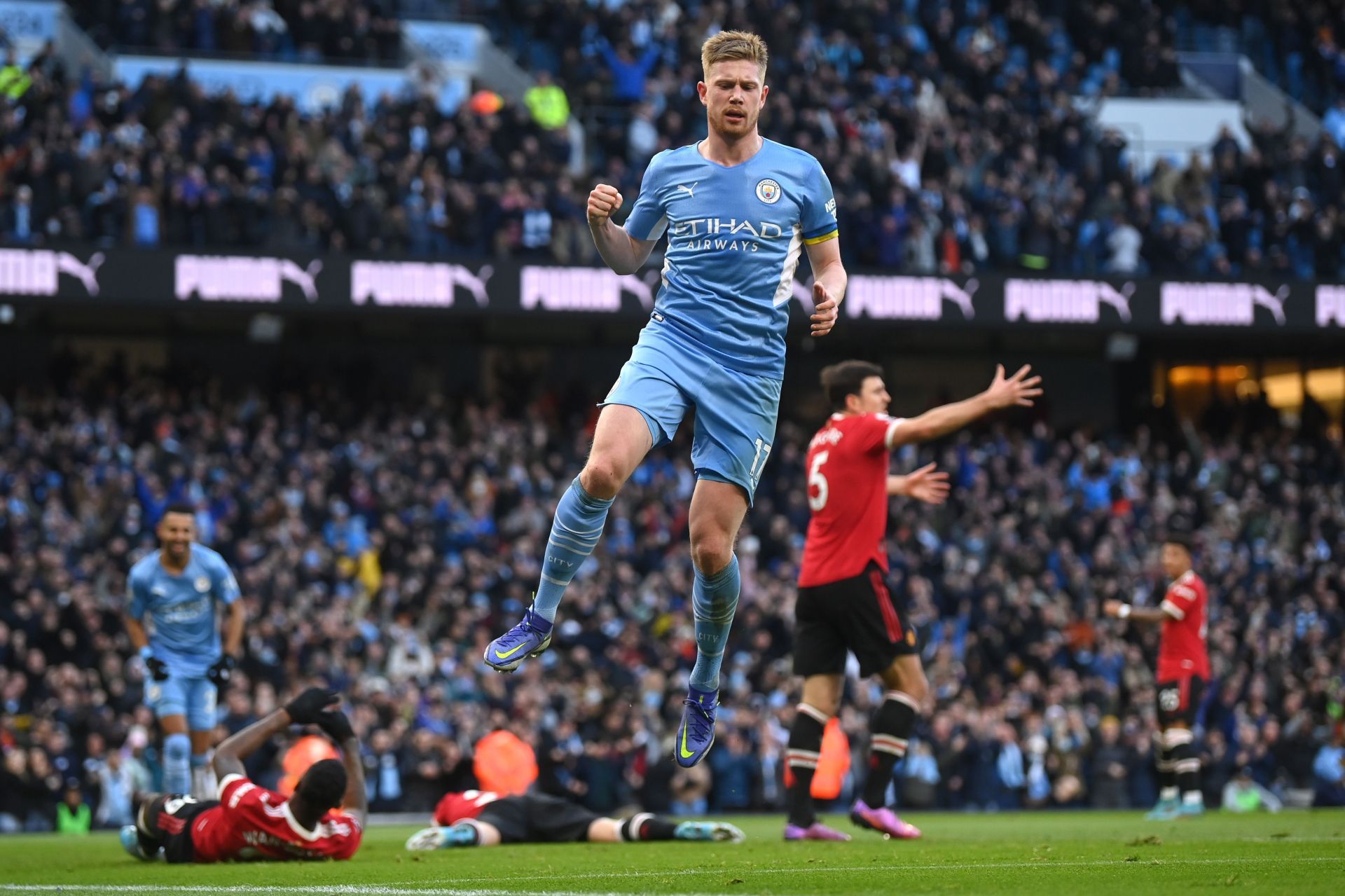 Manchester City v Manchester United - Premier League