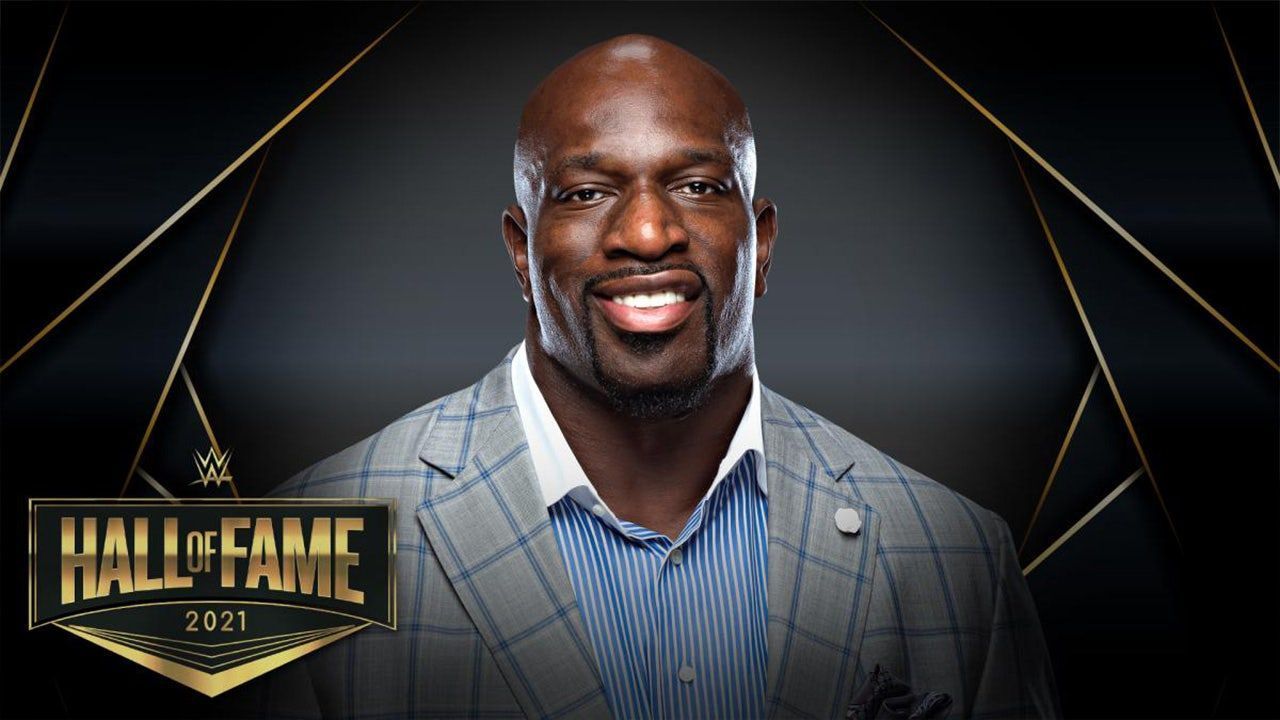 Titus O'Neil received the Warrior Award last year.