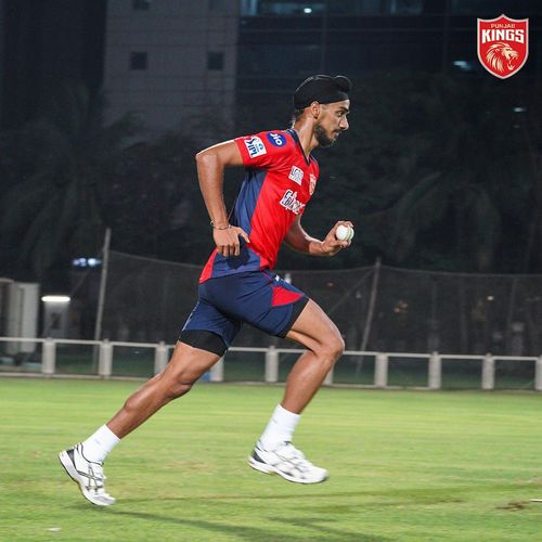 Arshdeep Singh will be the player to watch out for in the match between Punjab Kings and Royal Challengers Bangalore (Image Source: Punjab Kings/Facebook)