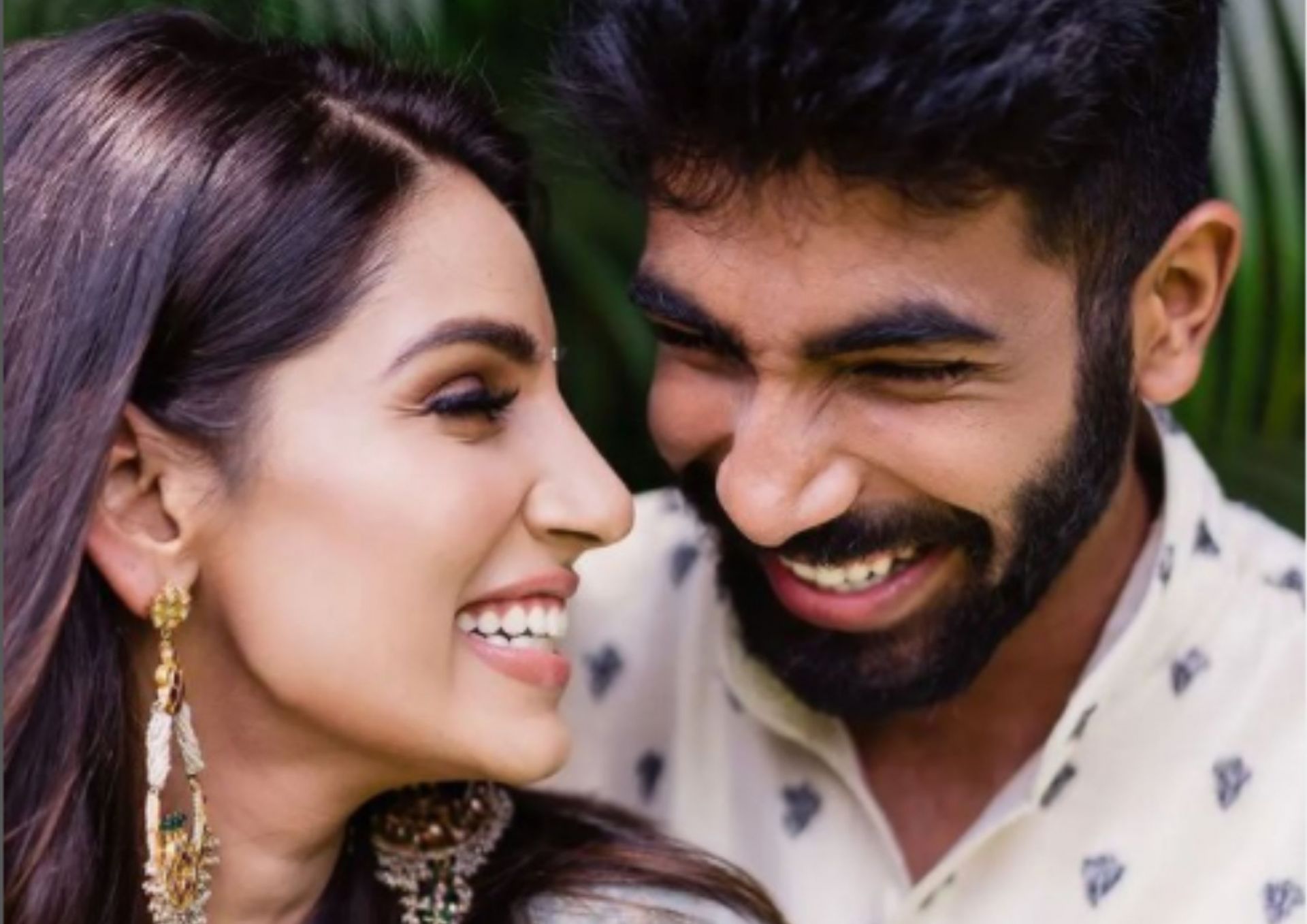 Bumrah (R) and Sanjana Ganesan (L), recently celebrated their first wedding anniversary (Screengrab via Instagram/ Jasprit Bumrah).