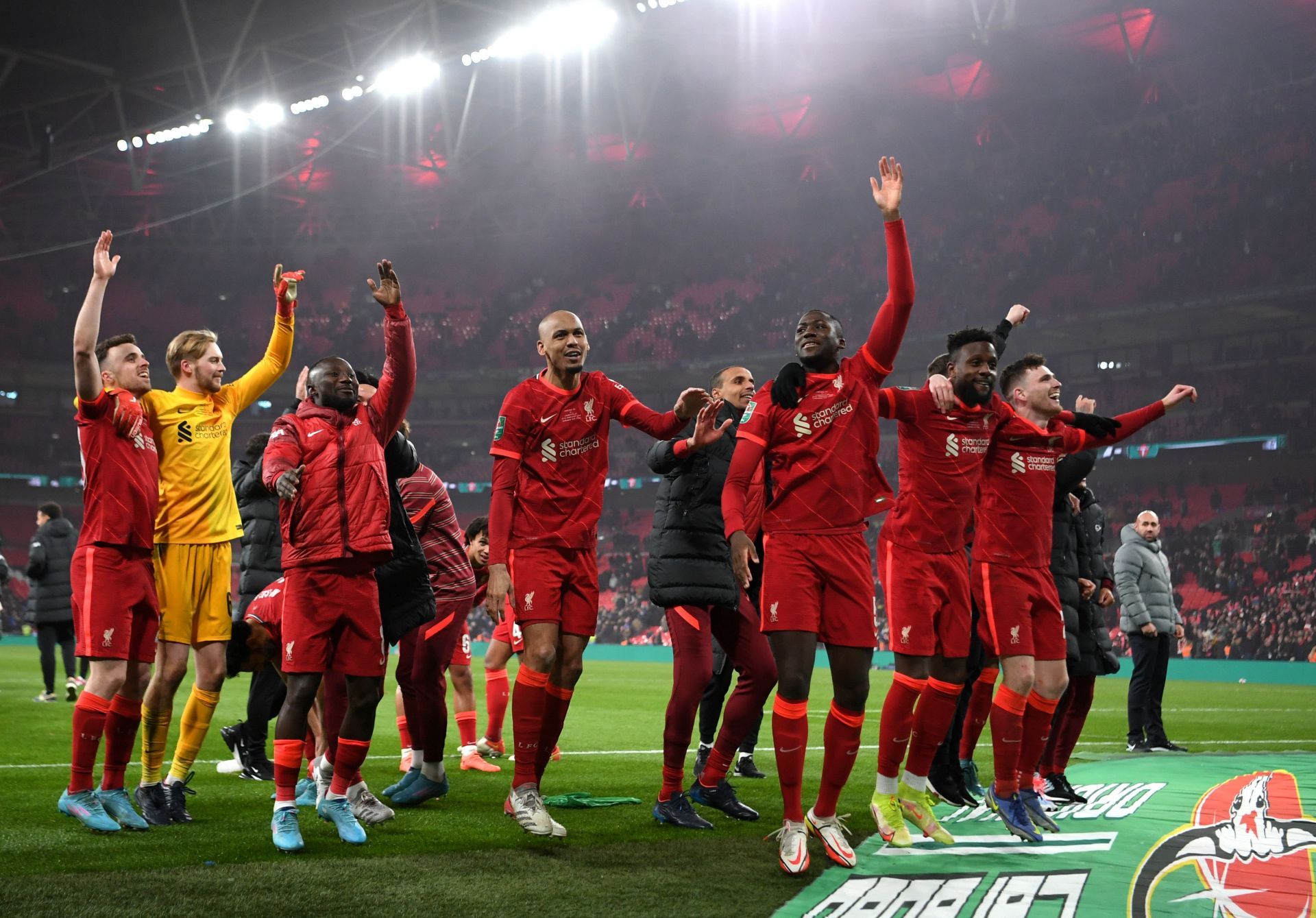 Liverpool celebrate their EFL Carabao Cup win.