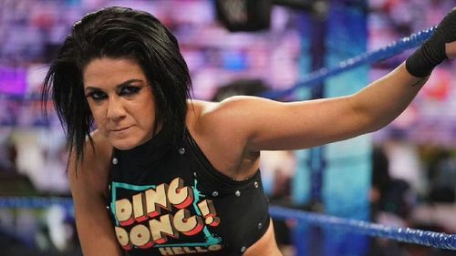 Bayley reacts to Chelsea Green's wrist injury