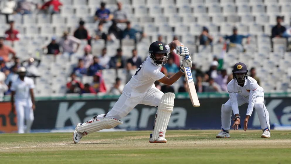 Hanuma Vihari played a dogged knock on Day 1 of the Mohali Test [P/C: BCCI]
