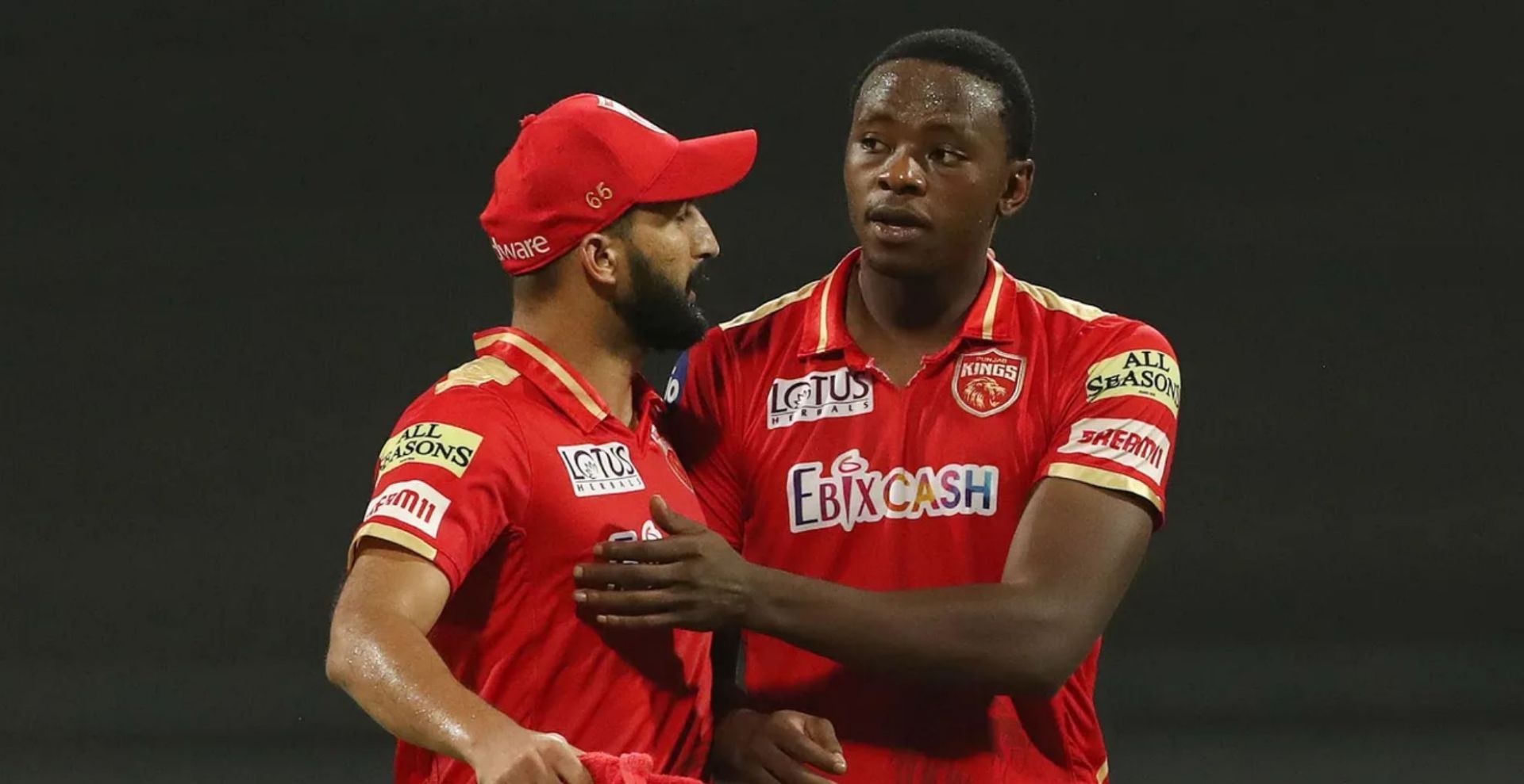 Kagiso Rabada and Rishi Dhawan (Credit: BCCI/IPL)