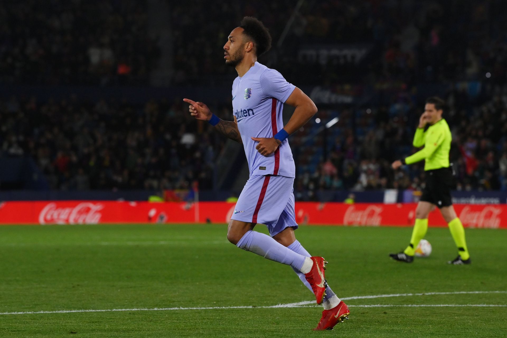 Levante UD v FC Barcelona - La Liga Santander