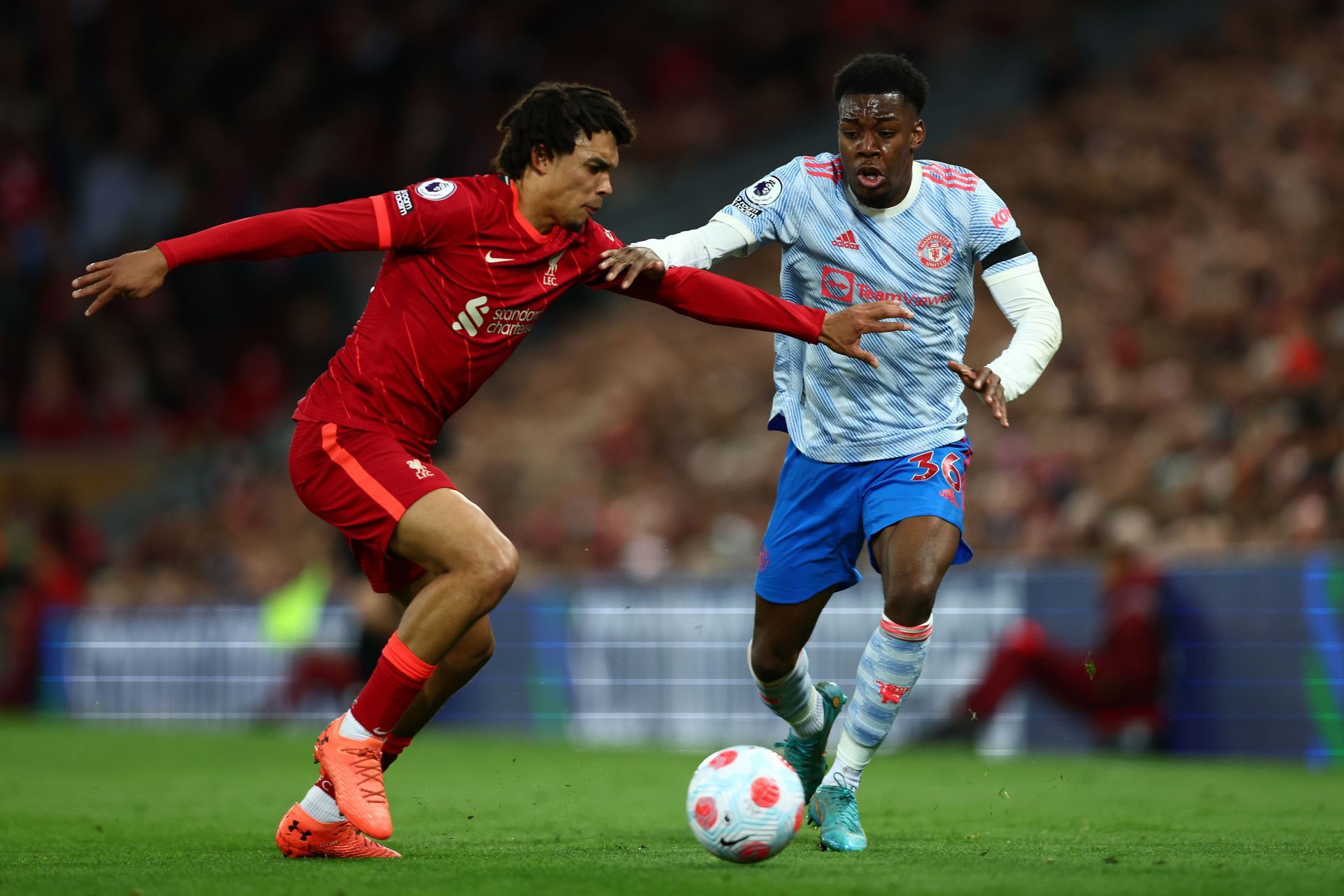 Anthony Elanga in action against Trent Alexander-Arnold