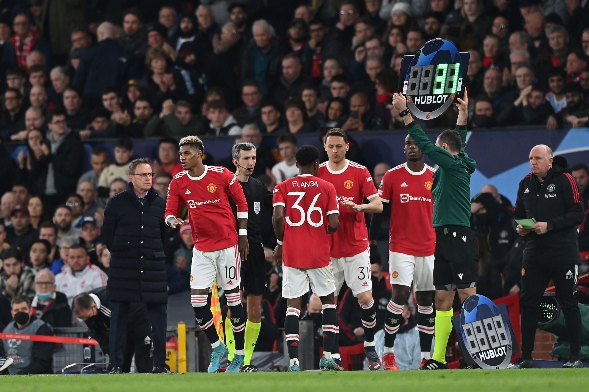 Manchester United v Atletico Madrid: Round Of Sixteen Leg Two - UEFA Champions League