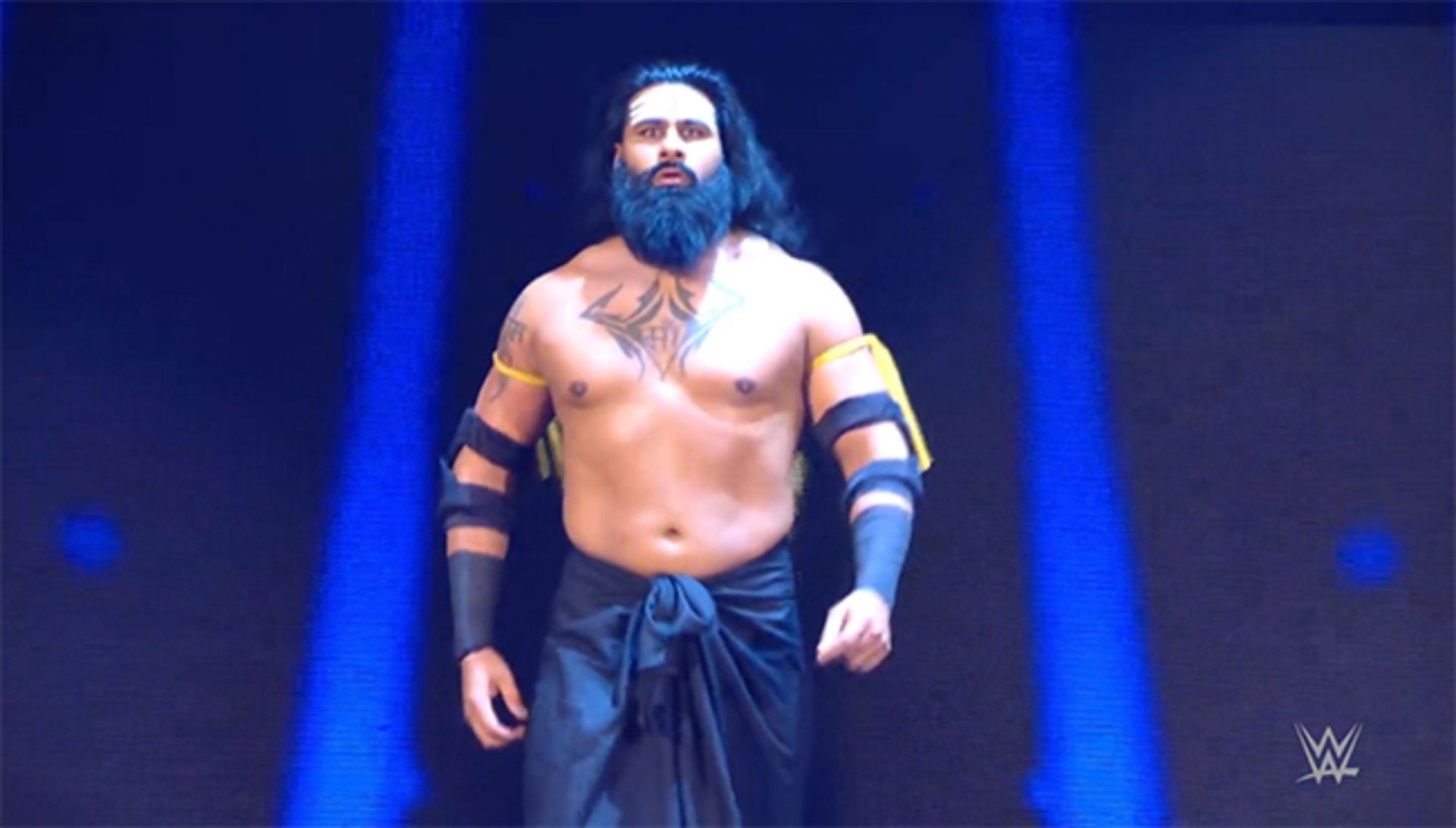 WWE सुपरस्टार वीर महान ने सभी को दी चेतावनी 