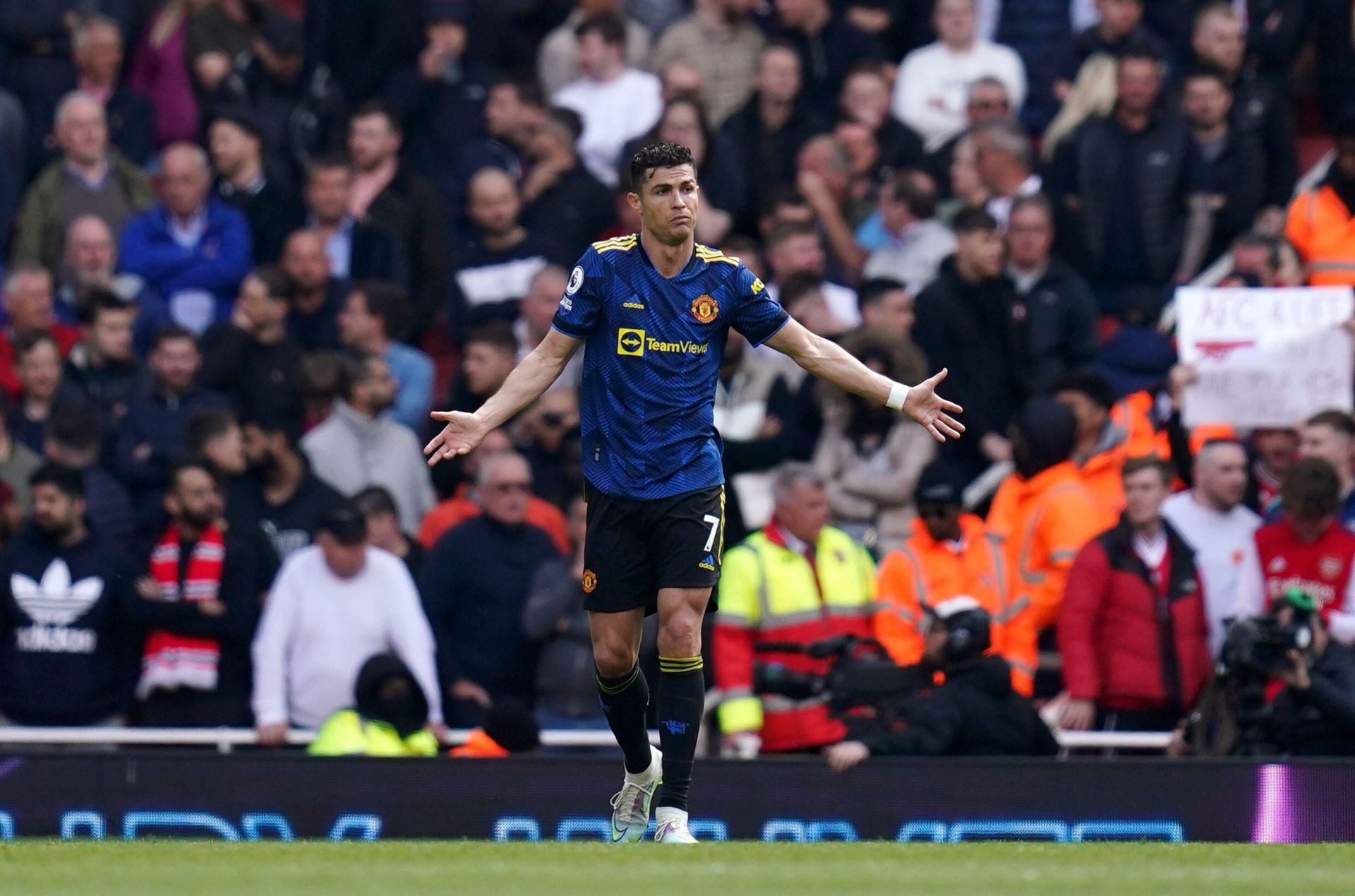 Ronaldo scored a consolation goal for Manchester United