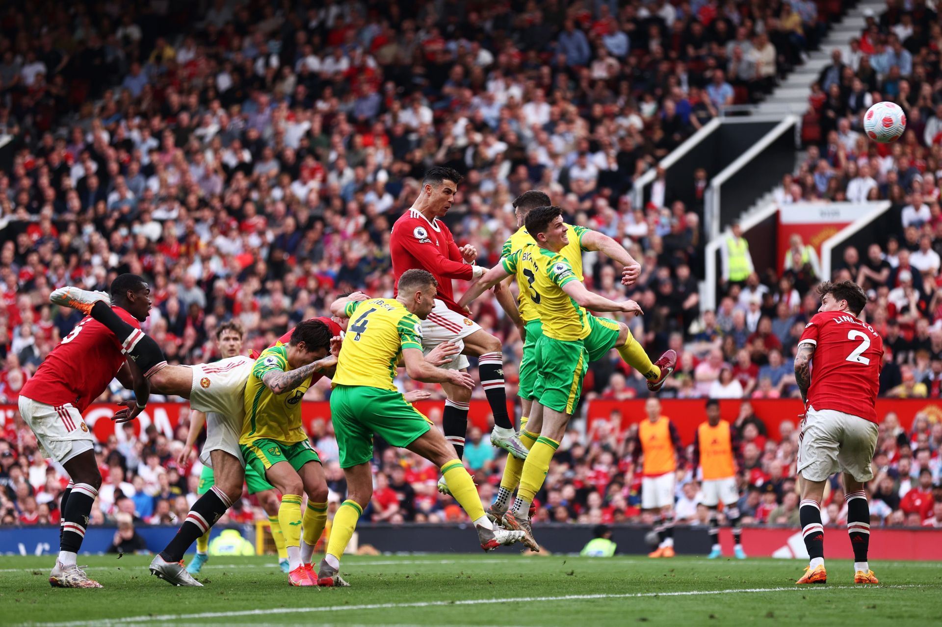 Manchester United v Norwich City - Premier League