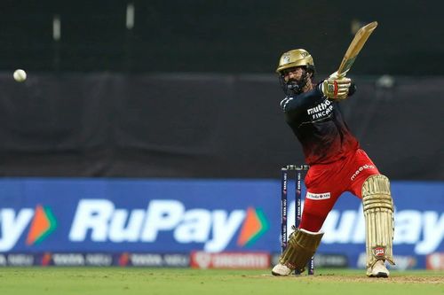 AB de Villiers has been surprised with the resurgence of Dinesh Karthik in IPL 2022. (P.C.:iplt20.com)