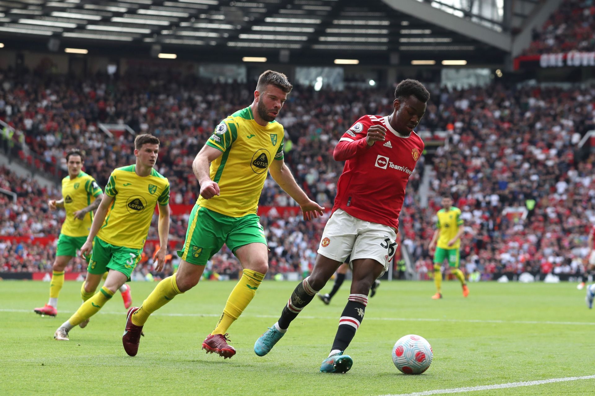 Manchester United v Norwich City - Premier League