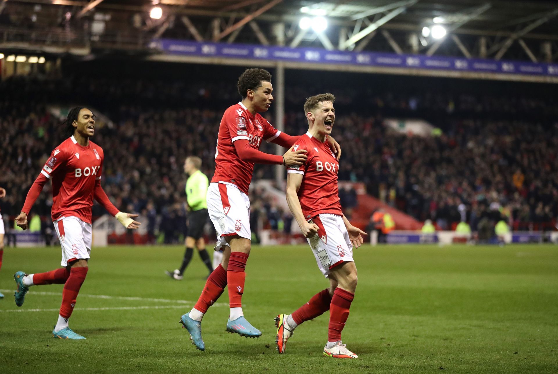 Nottingham Forest will look to continue their good form with a win