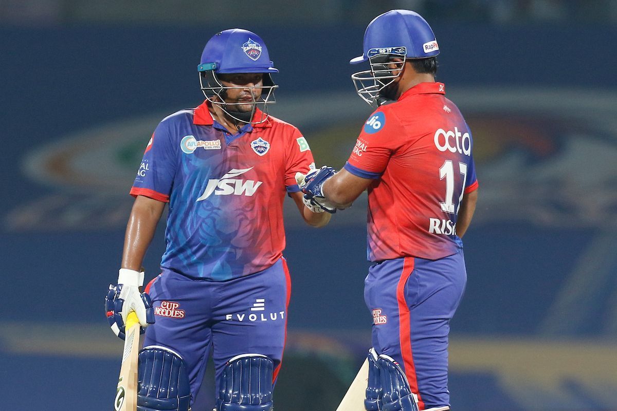 Rishabh Pant and Sarfaraz Khan added 75 runs in 9.3 overs (PC: IPLT20.com)