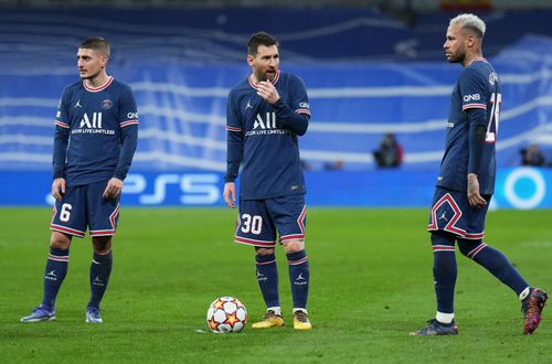 Marco Verratti (left), Lionel Messi (centre) and Neymar Jr. (right)