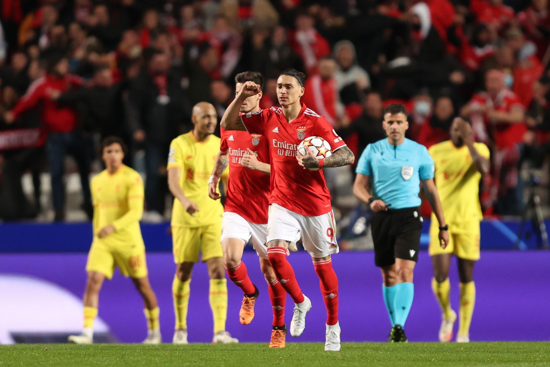 SL Benfica v Liverpool FC Quarter Final Leg One - UEFA Champions League