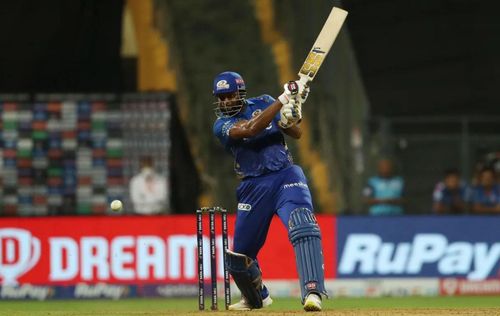 Kieron Pollard in action (Image: IPLT20.com)