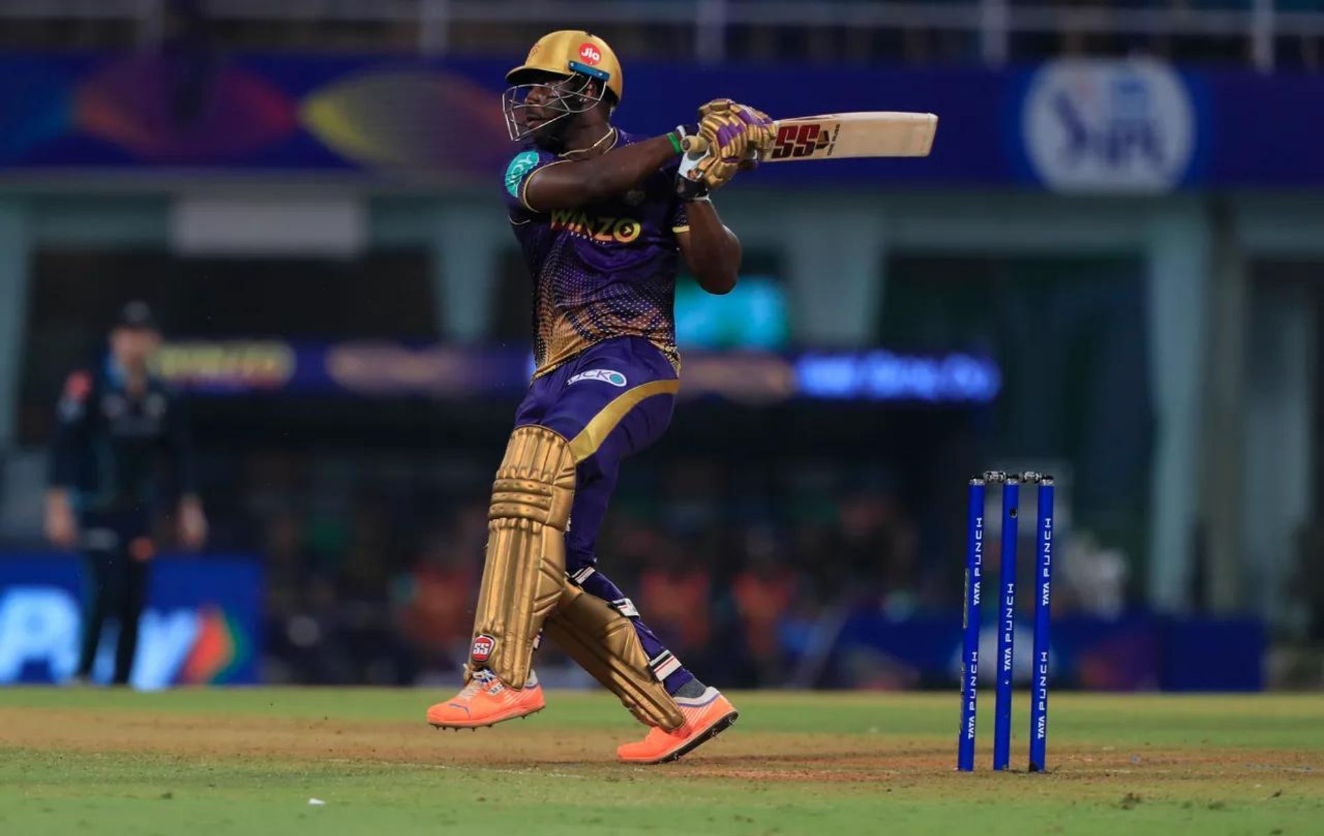 Andre Russell in action (Image: IPLT20.com)