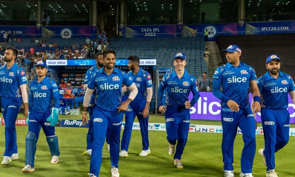 मुंबई इंडियंस टीम (Photo Credit - IPLT20)