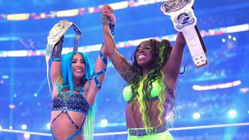 Sasha Banks and Naomi are the new Women's Tag Team Champions