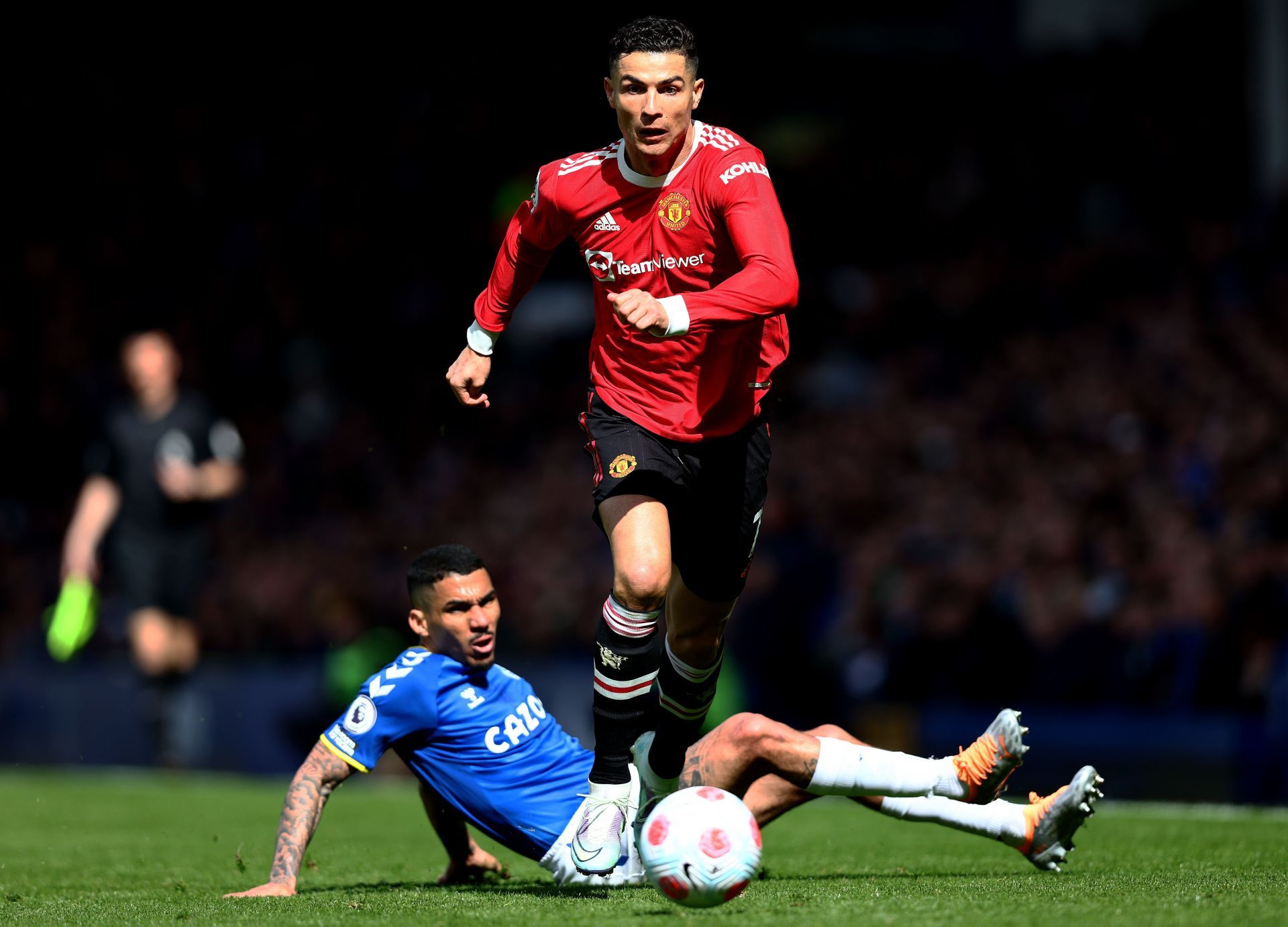 Everton v Manchester United - Premier League