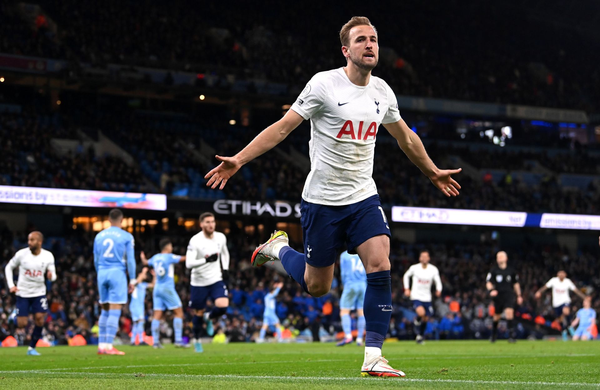 Manchester City v Tottenham Hotspur - Premier League