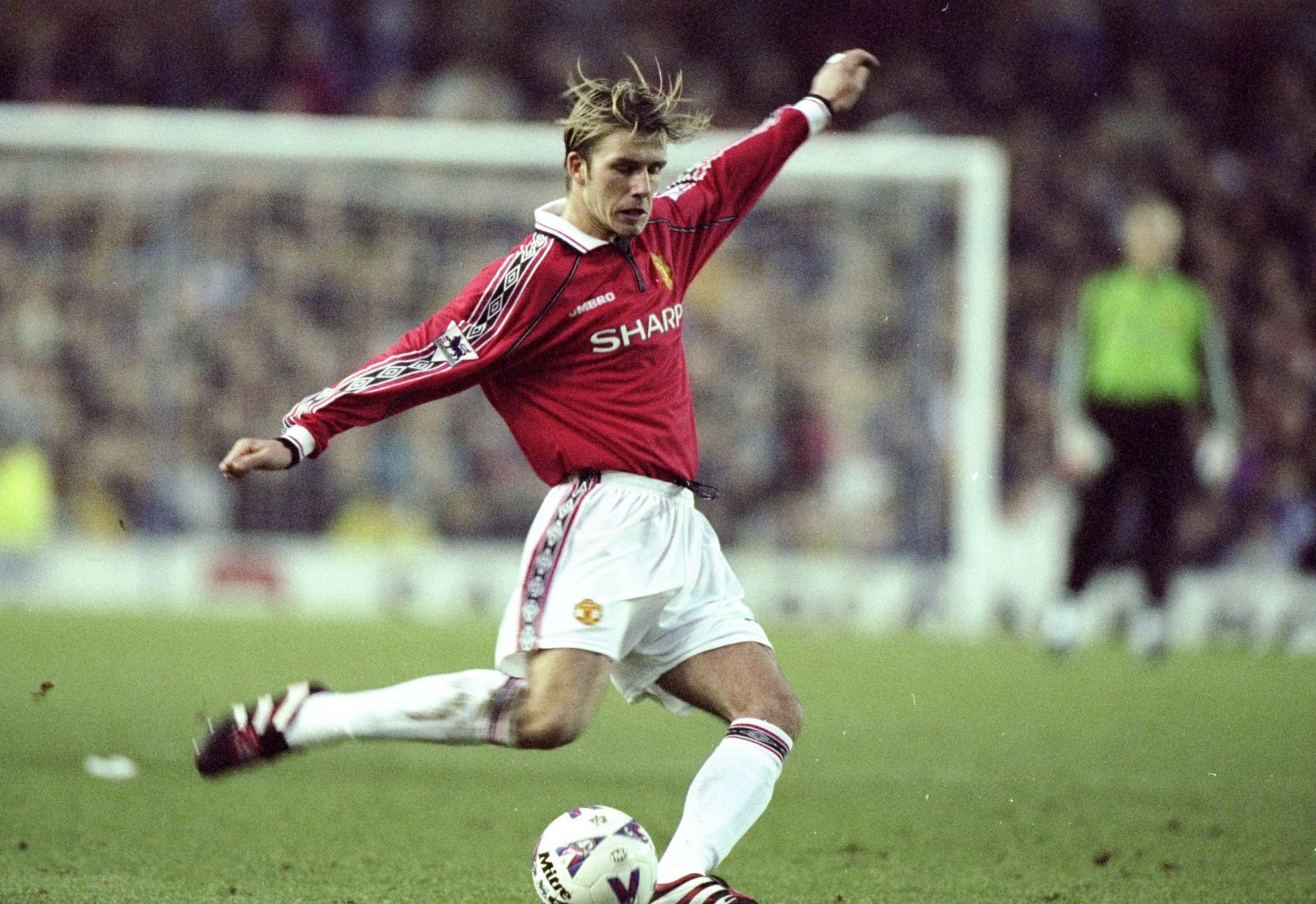 Sheffield Wednesday v Manchester United David Beckham of Manchester United