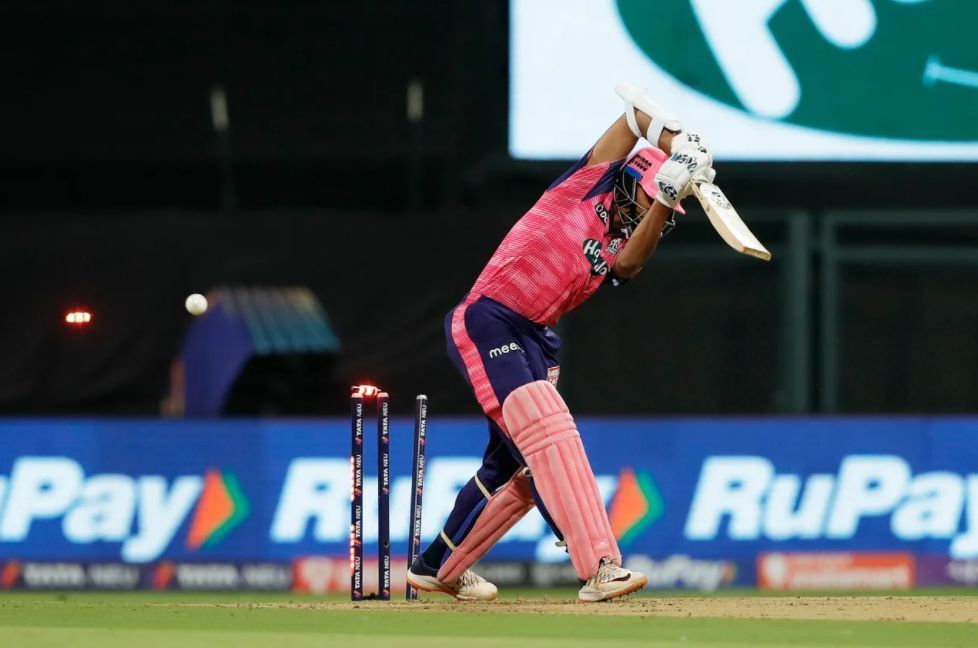 Yashasvi Jaiswal was castled by David Willey [P/C: iplt20.com]