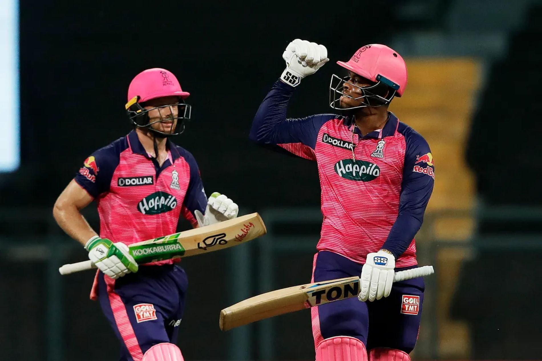 Jos Buttler (left) and Shimron Hetmyer. Pic: IPLT20.COM