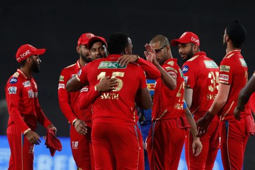 Punjab Kings (PBKS) celebrate a wicket against Mumbai. Pic: IPLT20.COM