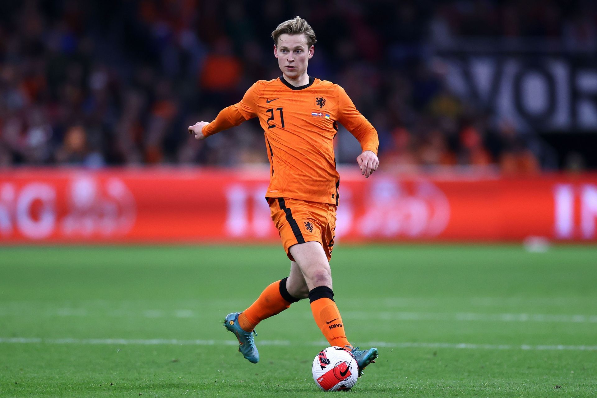 Frenkie de Jong is wanted at Old Trafford.