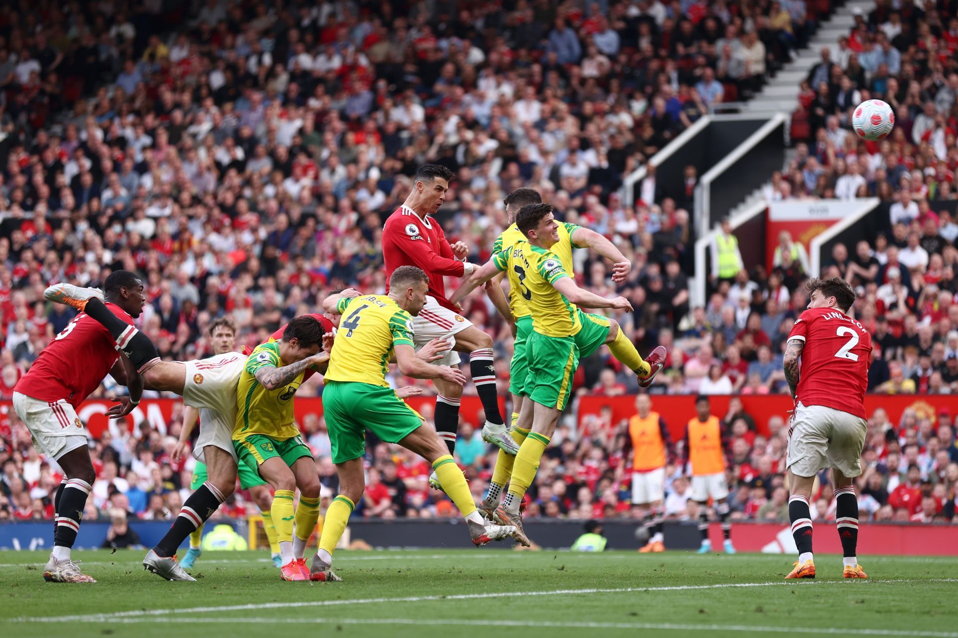 Manchester United v Norwich City - Premier League