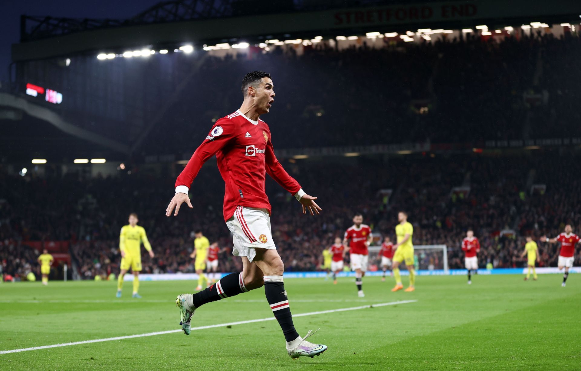 Manchester United's Cristiano Ronaldo celebrates his penalty