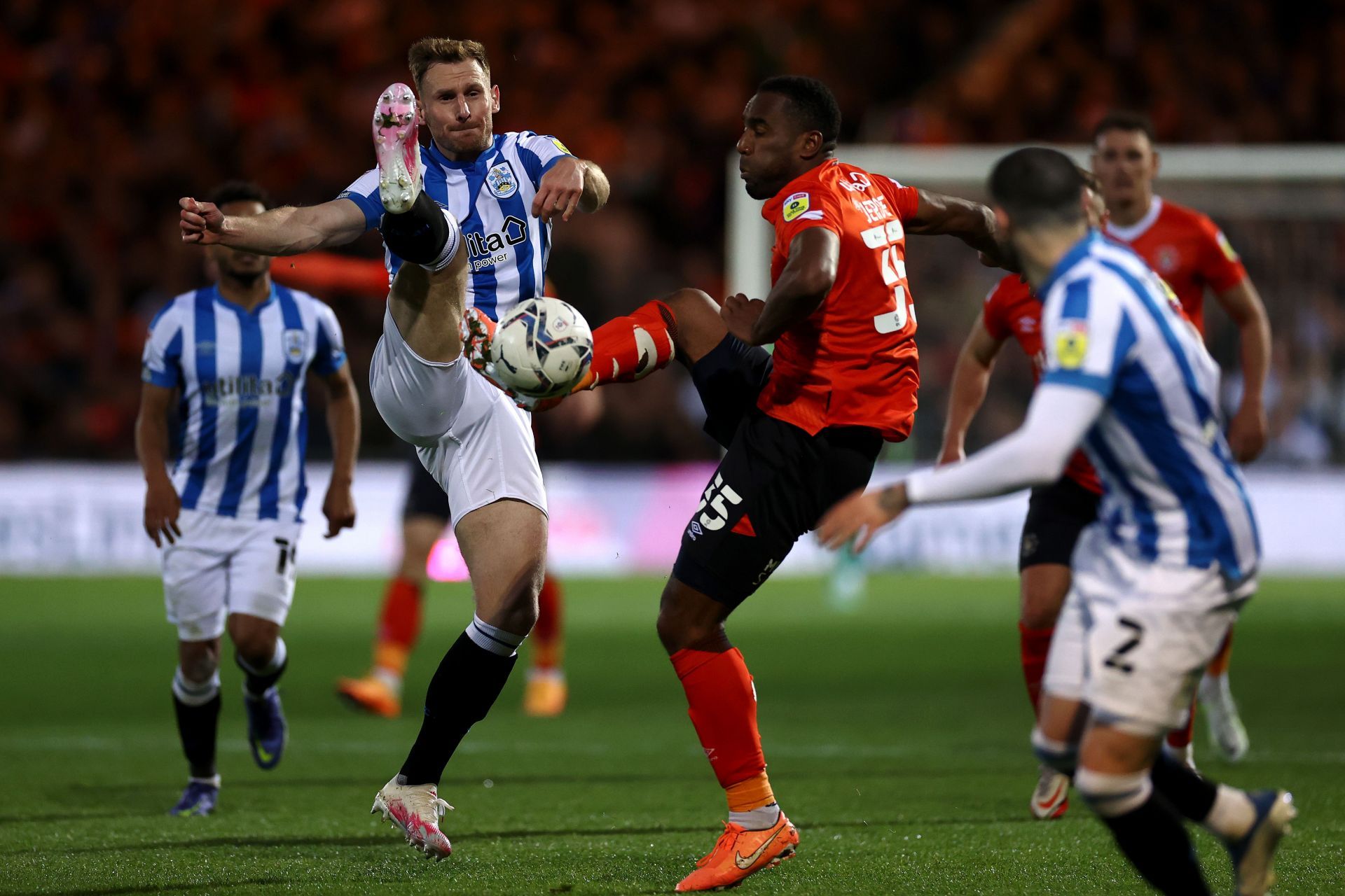 Luton Town v Huddersfield Town - Sky Bet Championship Play-off Semi Final 1st Leg