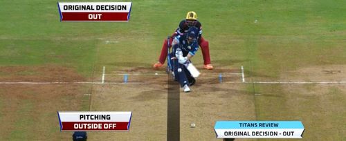 Matthew Wade was adjudged lbw in controversial fashion. Screenshot courtesy Hotstar