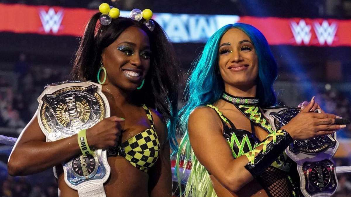 Sasha Banks and Naomi were the WWE Women&#039;s Tag Team Champions.
