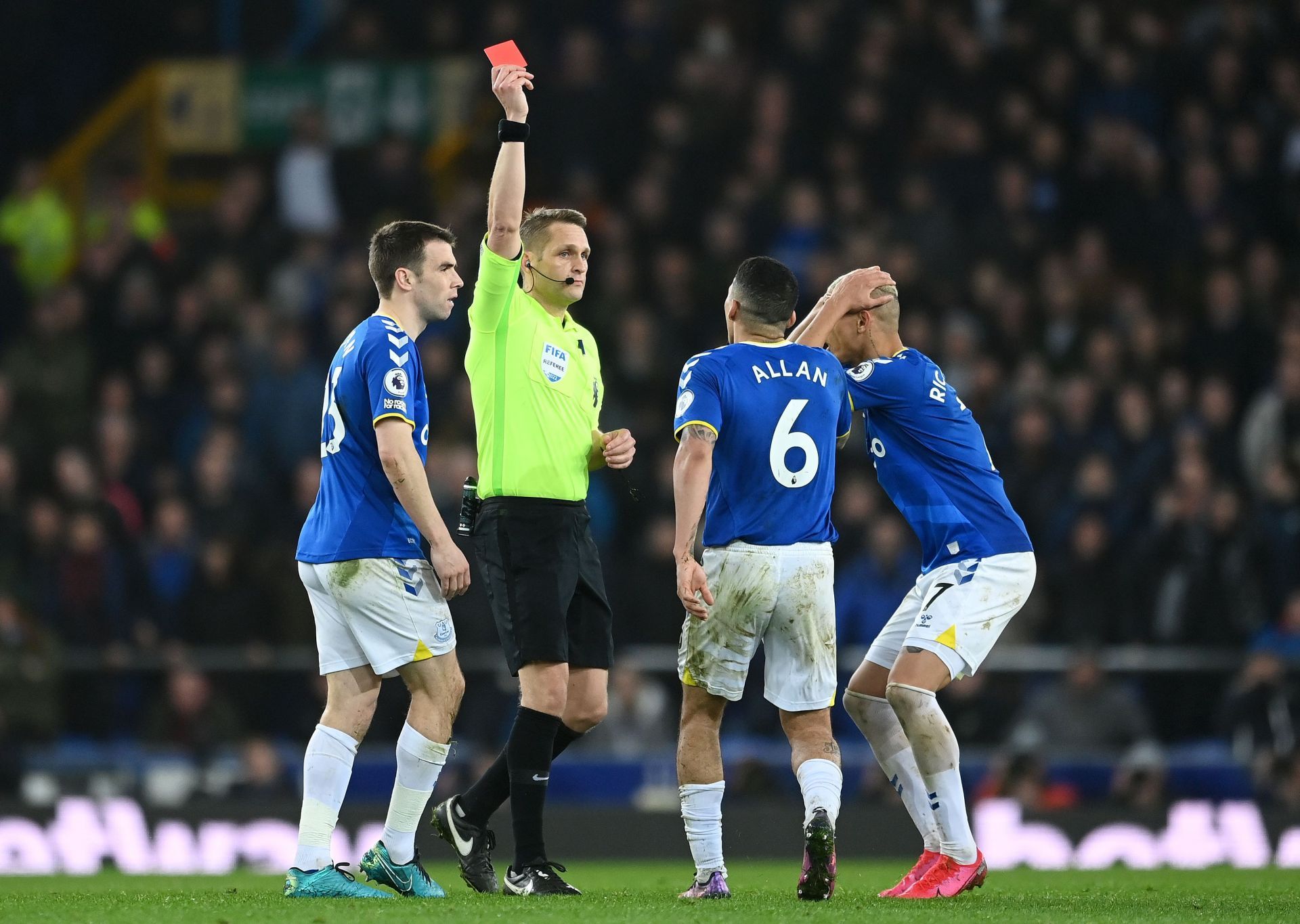 Allan gets sent off against Newcastle