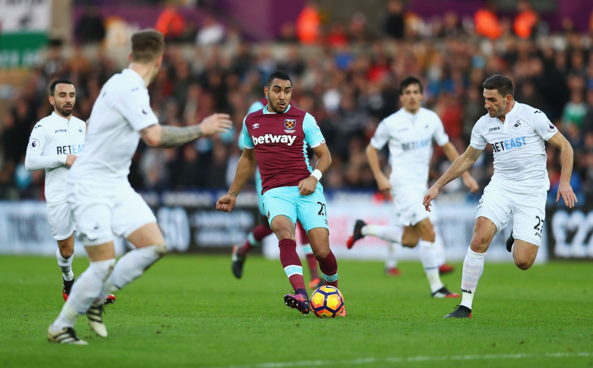 Swansea City v West Ham United - Premier League